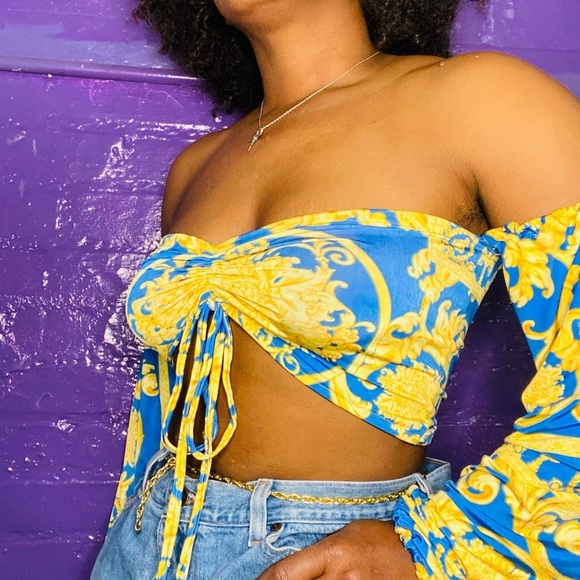 Handmade blue and yellow print crop top size medium - Picture 2 of 5